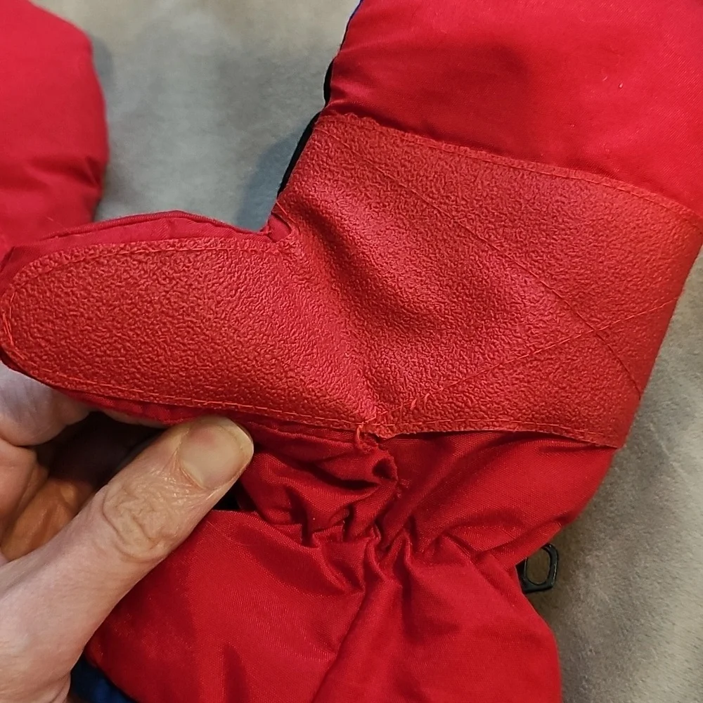 Vintage 4-7 Years Children's Mittens Red Black And Blue Paris